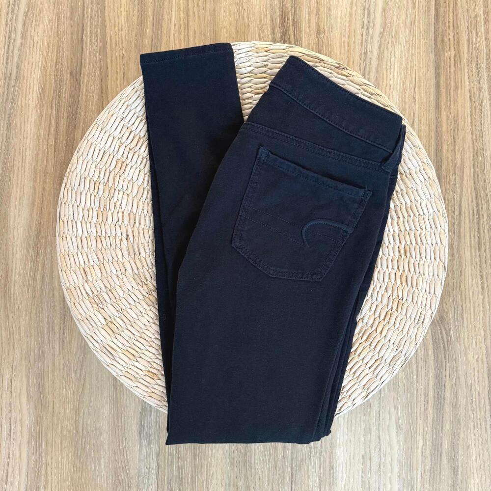 AMERICAN EAGLE Black Jeggings Skinny Jeans (Short)